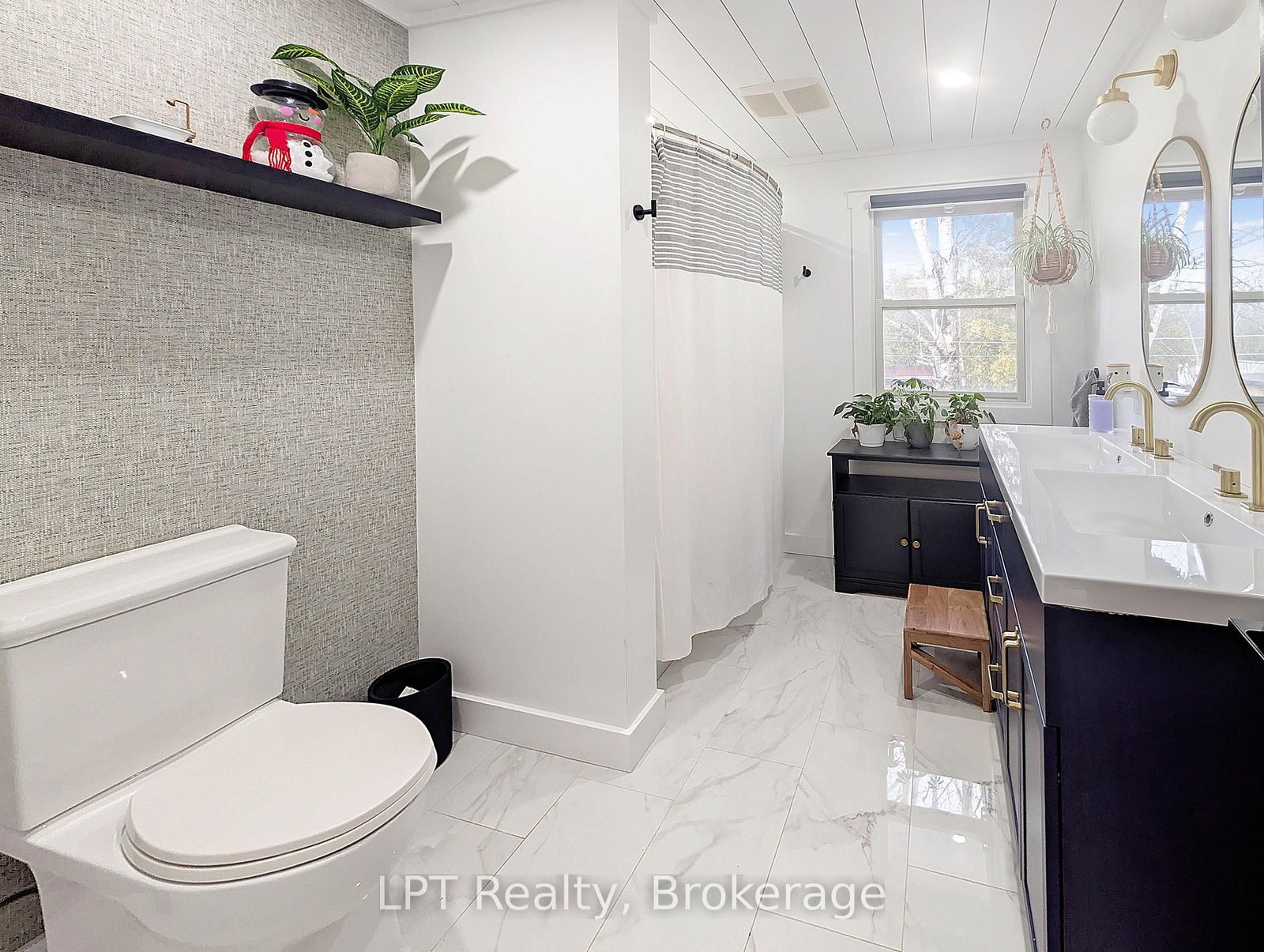 172 BRYANT Street • South Bruce Peninsula, ON photo 18