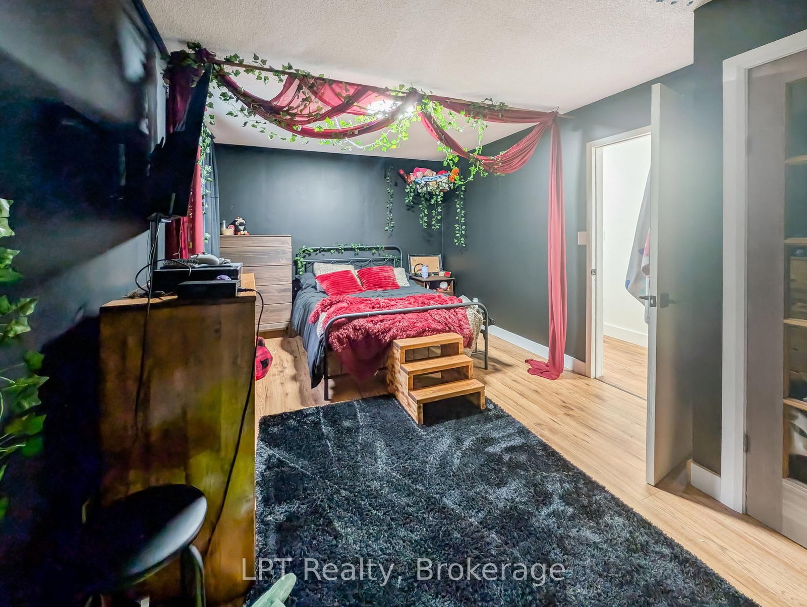 172 BRYANT Street • South Bruce Peninsula, ON photo 22