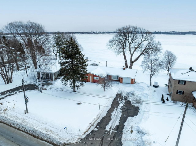 1675 County Rd 2 Road W