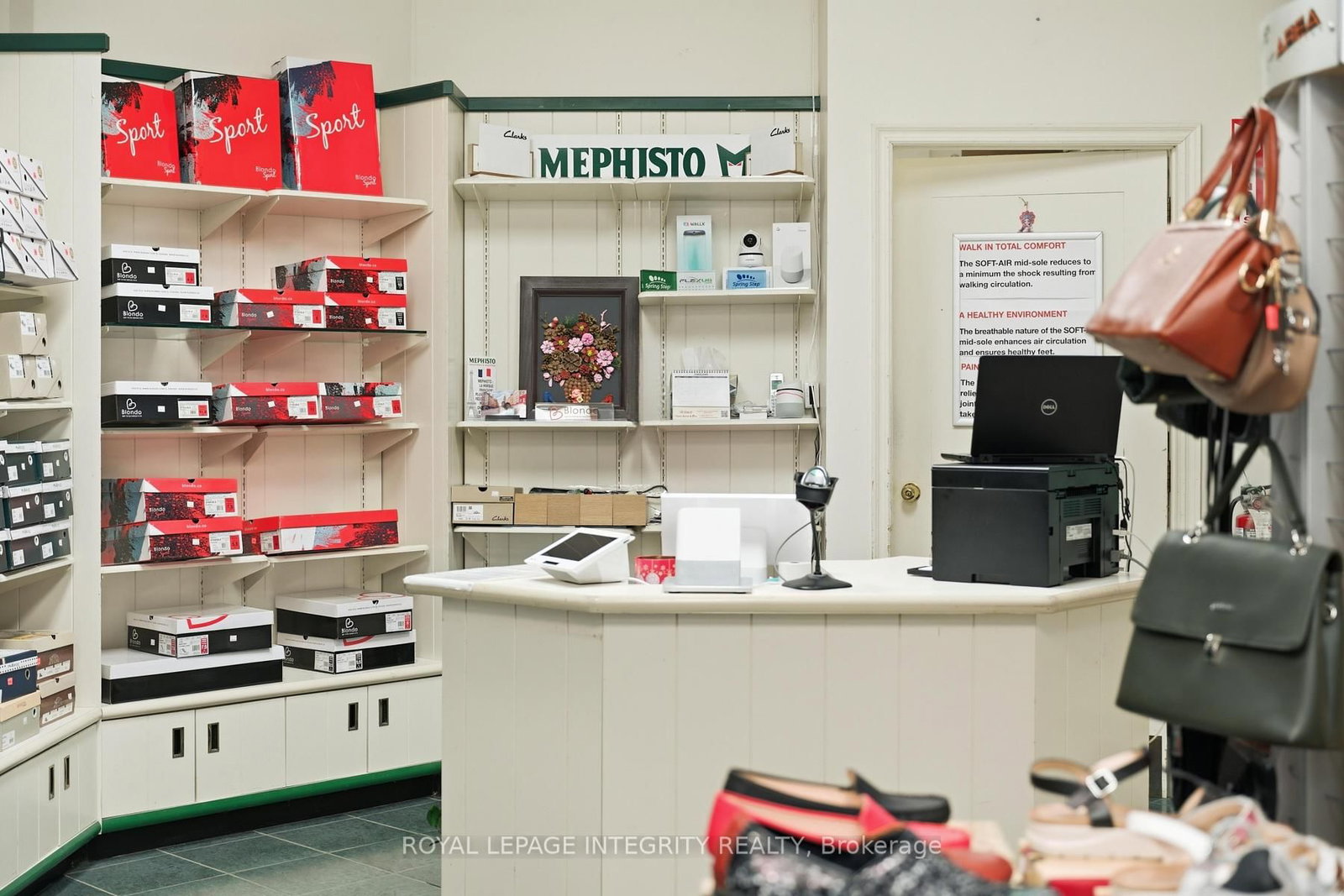 300 Eagleson Road - Photo 18