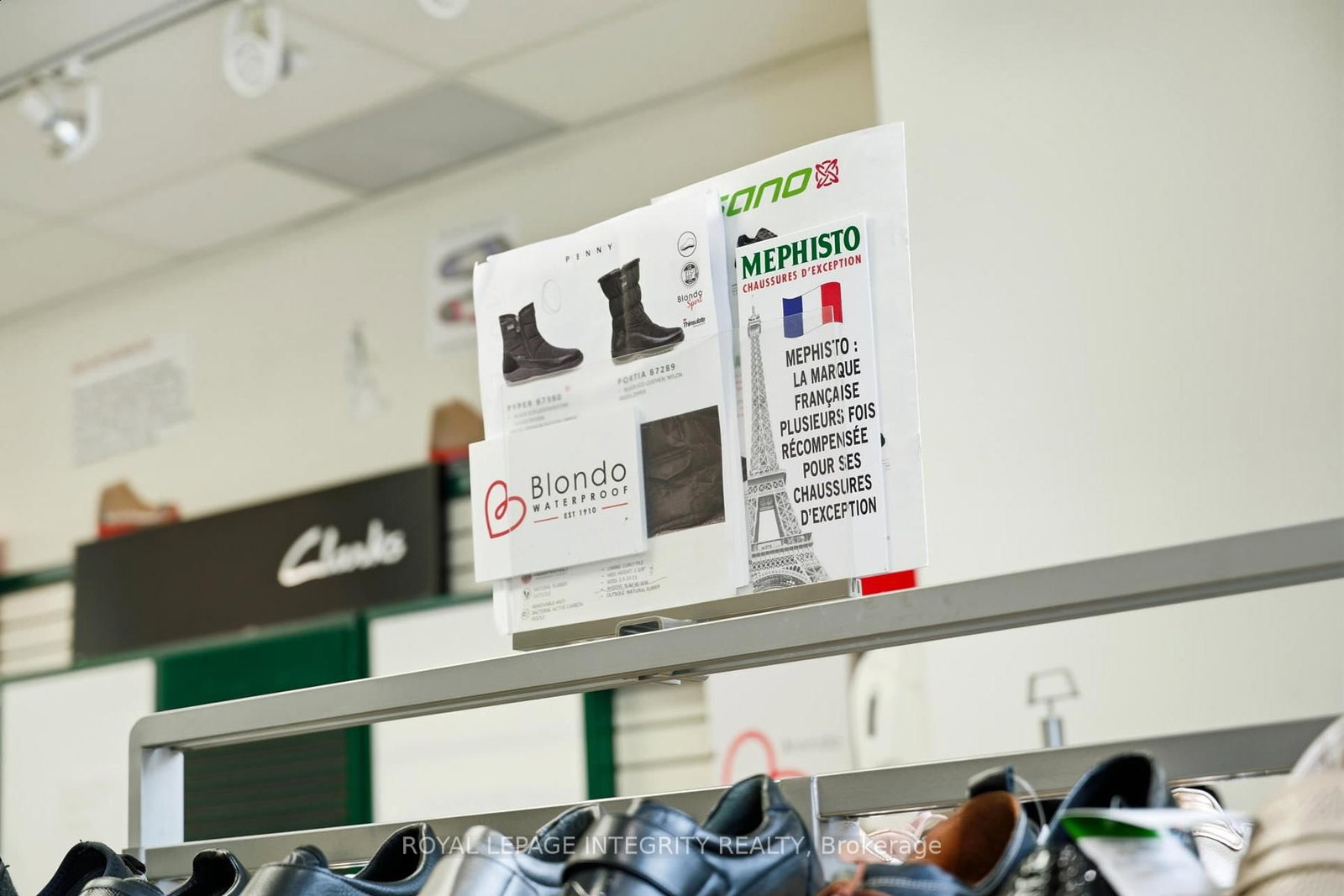 300 Eagleson Road - Photo 20