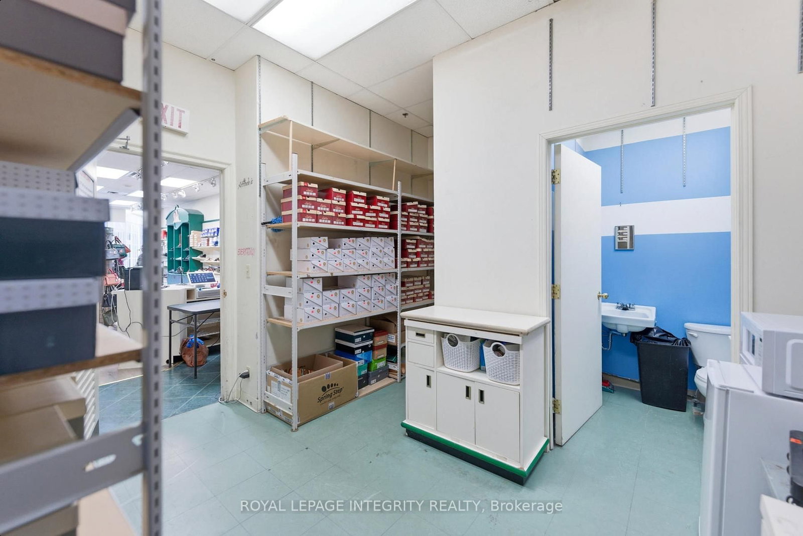 300 Eagleson Road - Photo 28