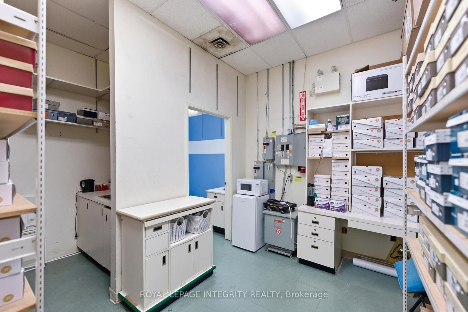 300 Eagleson Road - Photo 31