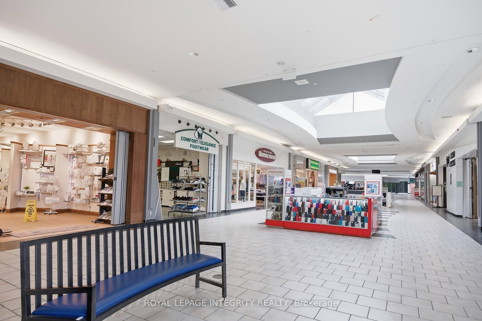 300 Eagleson Road - Photo 5