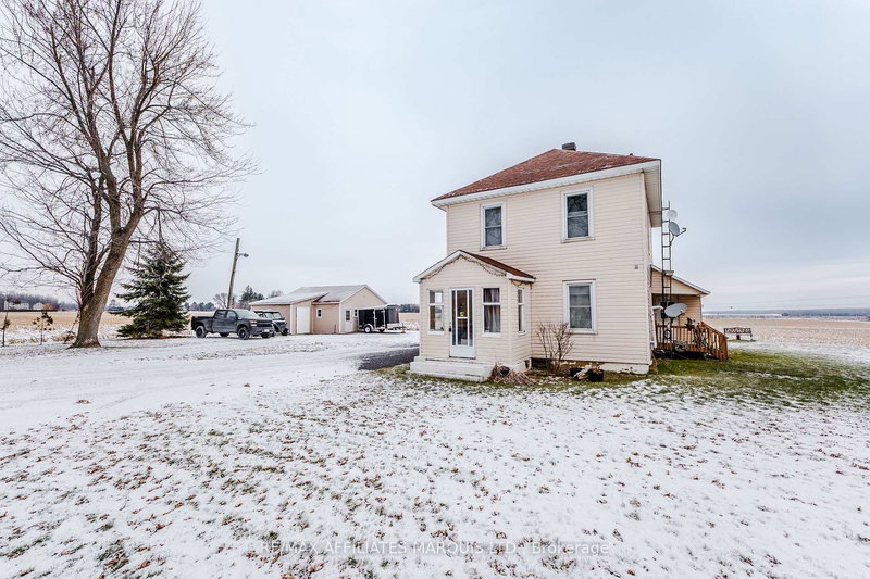 home for sale on 2415 Hwy 138 Highway N