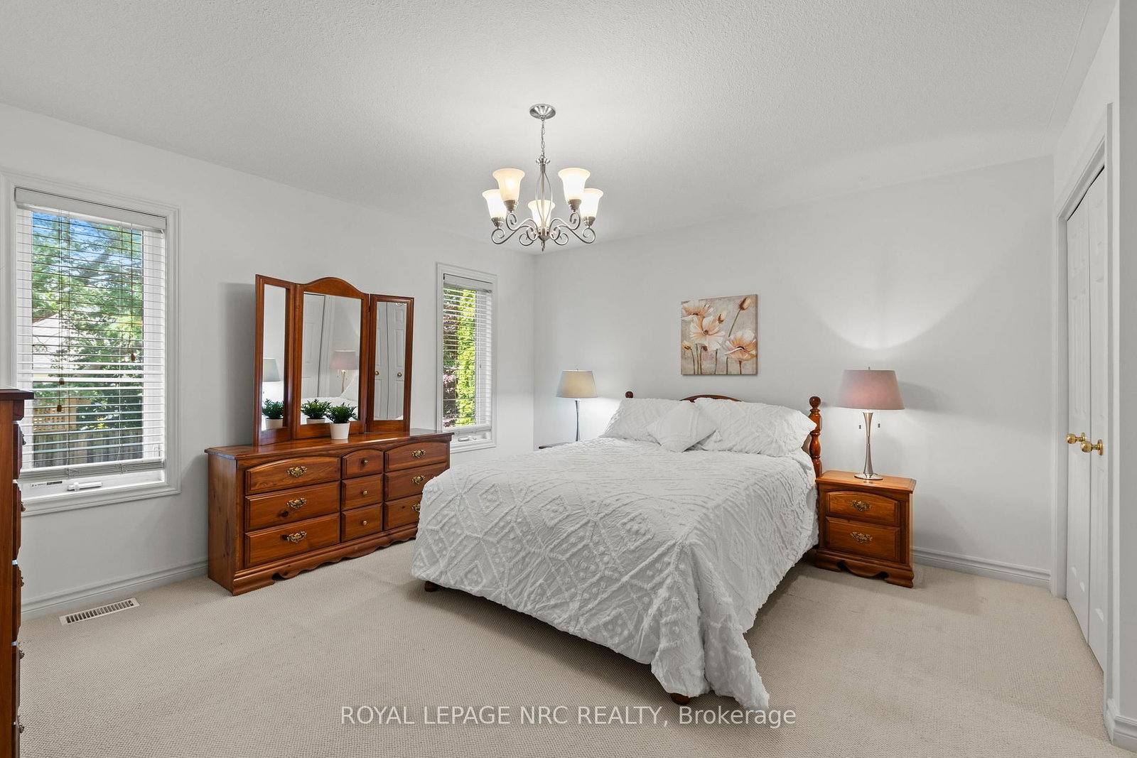 14 Hope Avenue W - Photo 11