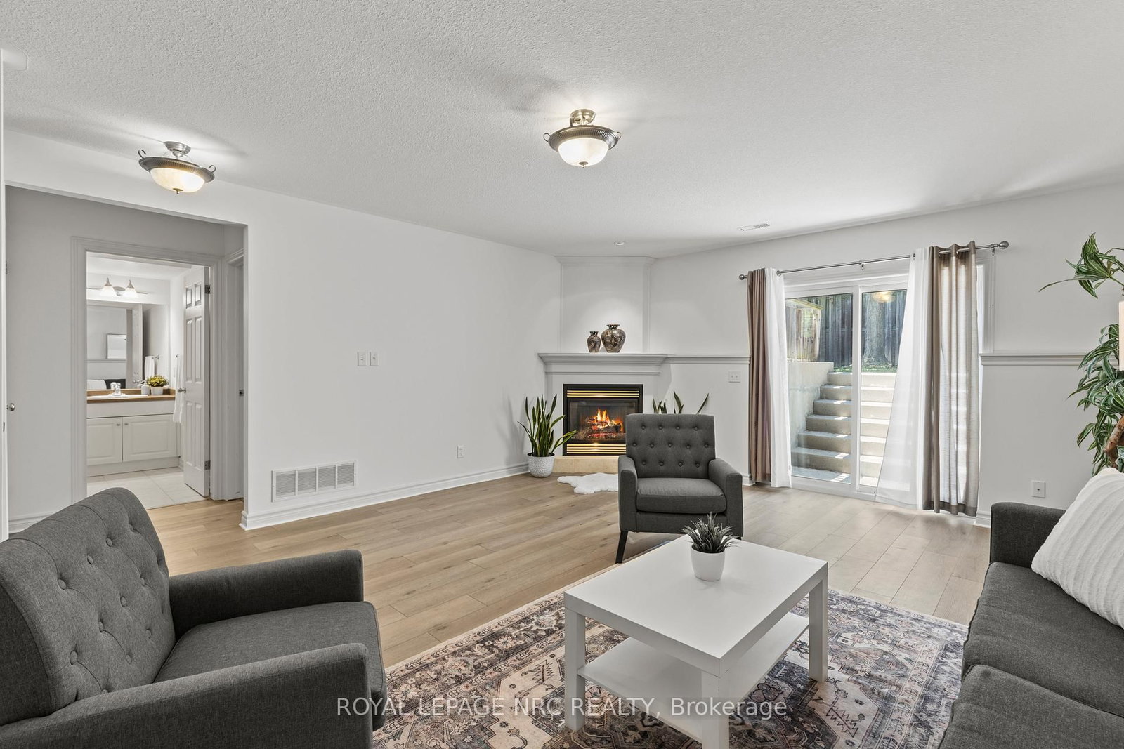 14 Hope Avenue W - Photo 17
