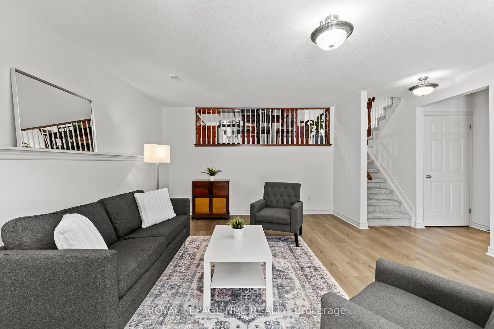 14 Hope Avenue W - Photo 18