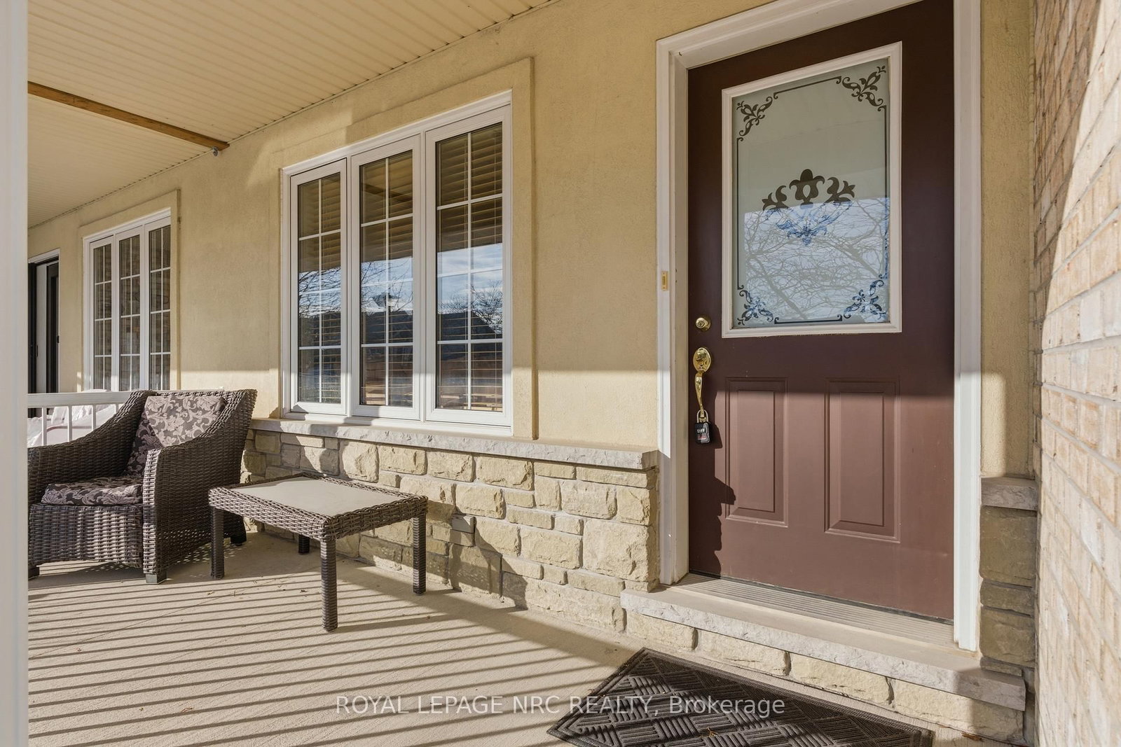 14 Hope Avenue W - Photo 2