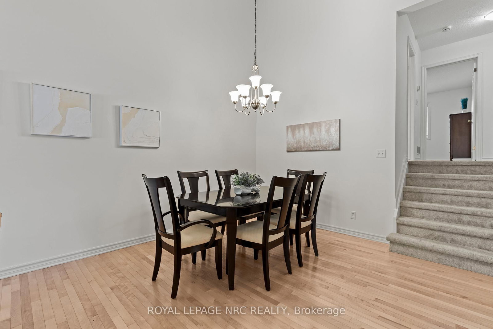 14 Hope Avenue W - Photo 5