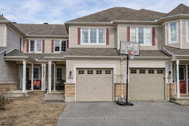 442 Wisteria Crescent