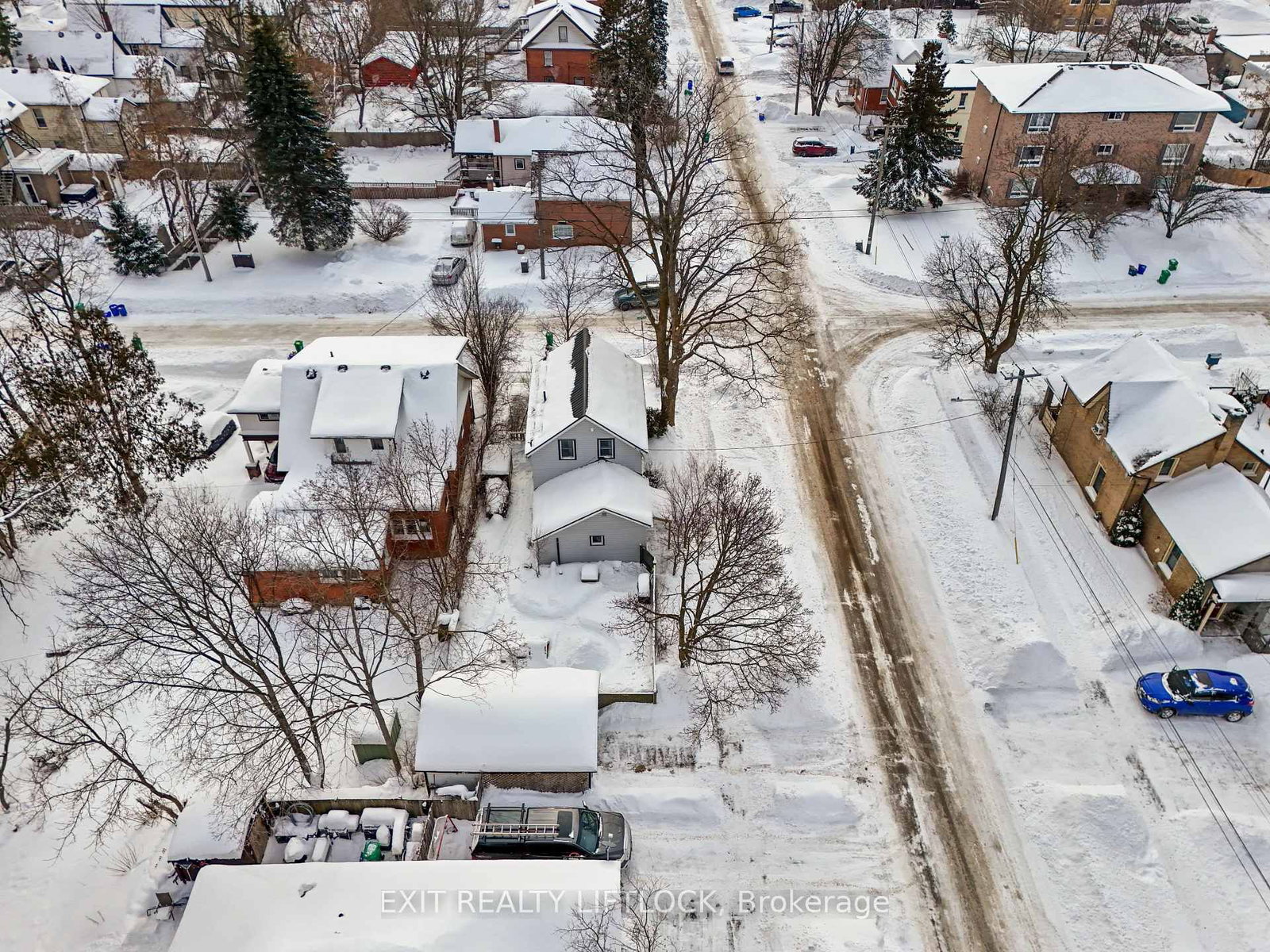 Detached House for sale at 378 London Street, Peterborough, Ontario, K9H 2Z8 - Town Ward 3 - MLS: X12832426