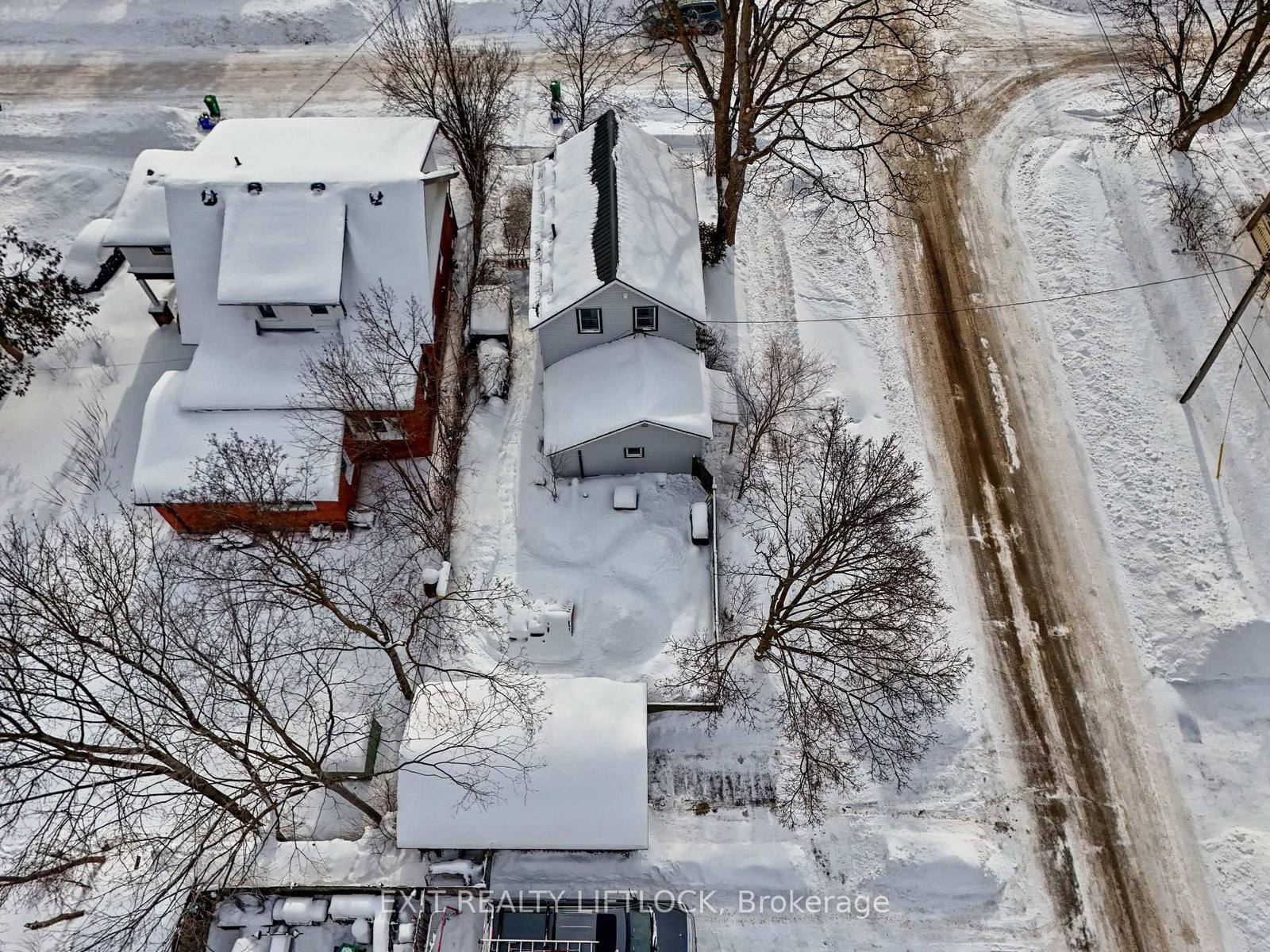 Detached House for sale at 378 London Street, Peterborough, Ontario, K9H 2Z8 - Town Ward 3 - MLS: X12832426