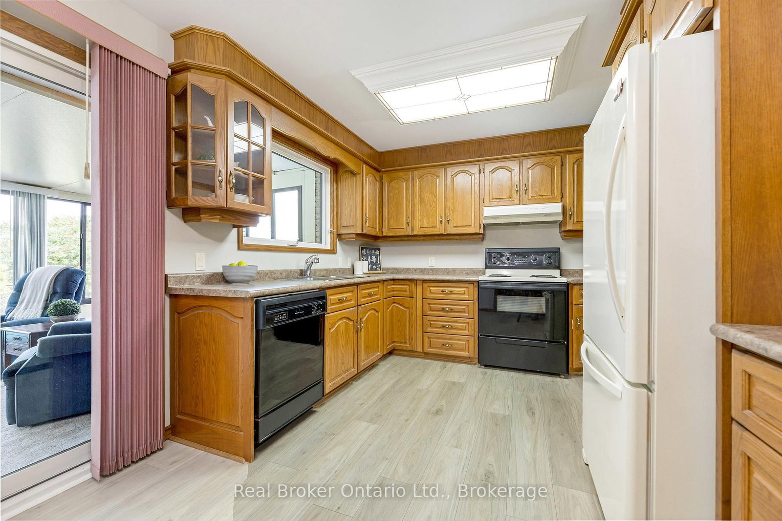 Detached House for sale at 9412 Sideroad 17, Erin, Ontario, N0B 1Z0 - Rural Erin - MLS: X12832492