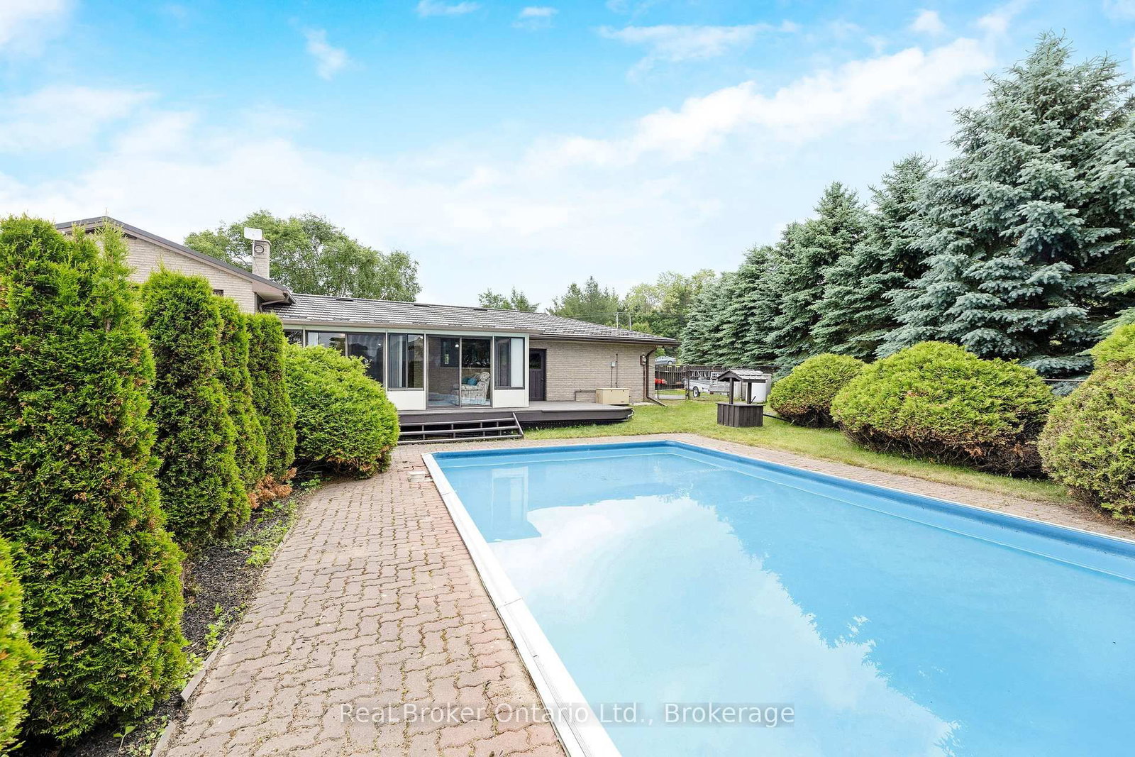 Detached House for sale at 9412 Sideroad 17, Erin, Ontario, N0B 1Z0 - Rural Erin - MLS: X12832492