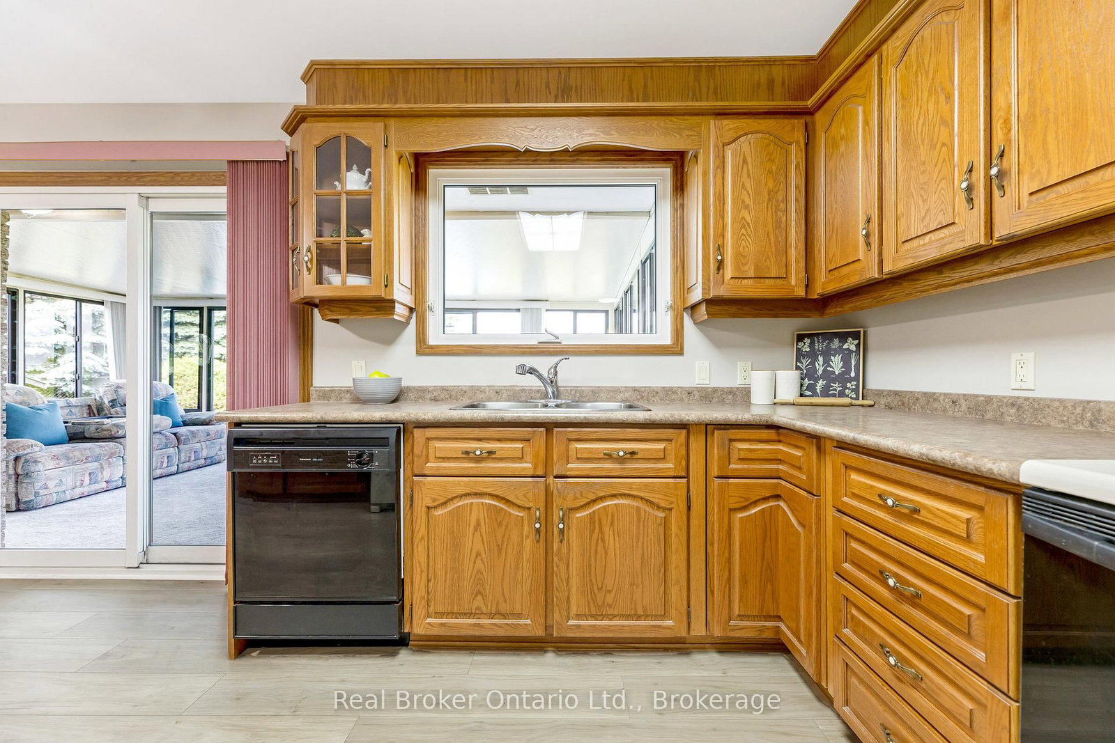 Detached House for sale at 9412 Sideroad 17, Erin, Ontario, N0B 1Z0 - Rural Erin - MLS: X12832492