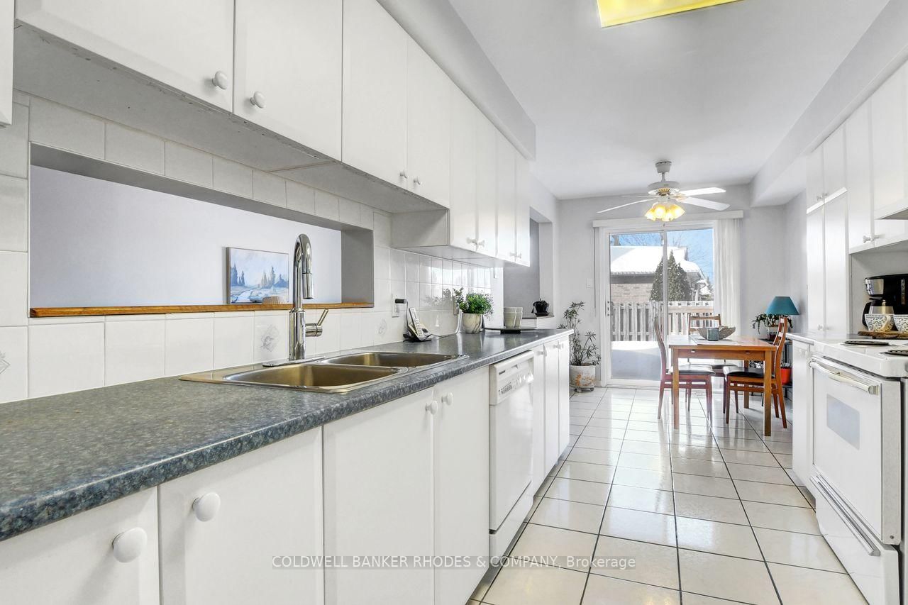 Townhouse for sale at 2 Calaveras Avenue, Ottawa, Ontario, K2J 4Z8 - Barrhaven - Longfields - MLS: X12832528