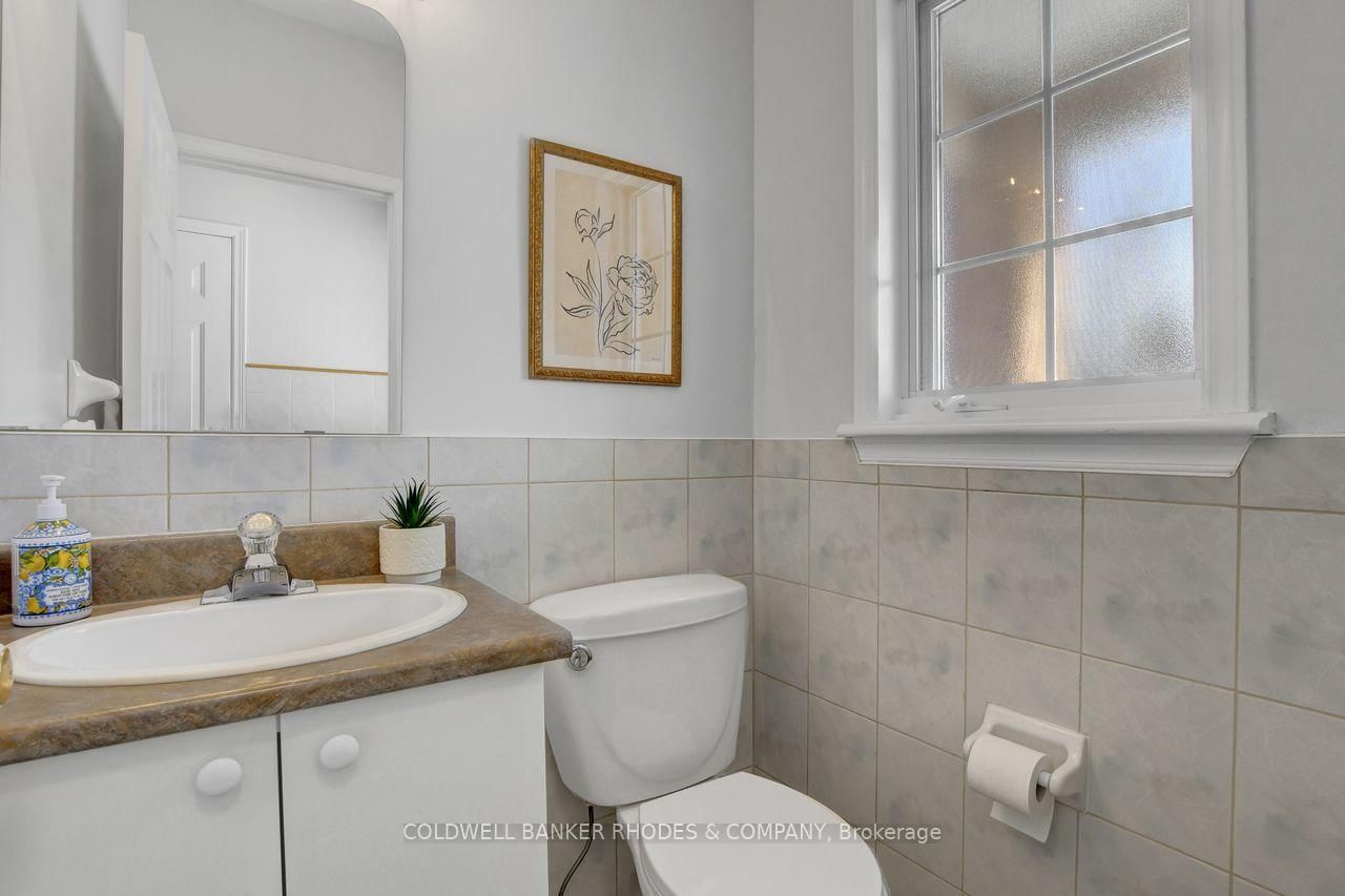 Townhouse for sale at 2 Calaveras Avenue, Ottawa, Ontario, K2J 4Z8 - Barrhaven - Longfields - MLS: X12832528