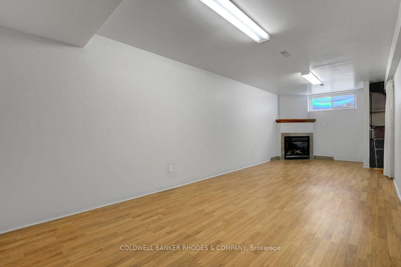 Townhouse for sale at 2 Calaveras Avenue, Ottawa, Ontario, K2J 4Z8 - Barrhaven - Longfields - MLS: X12832528