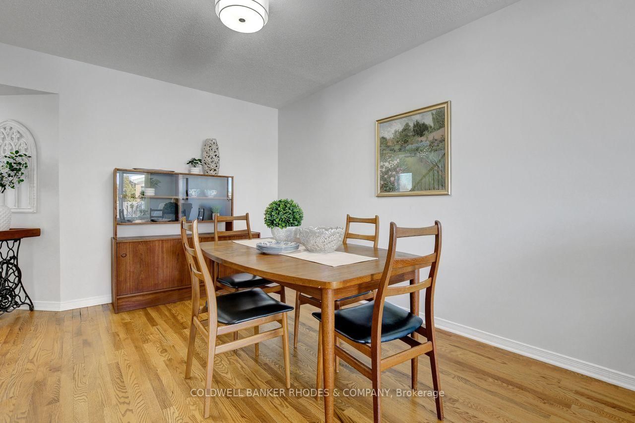 Townhouse for sale at 2 Calaveras Avenue, Ottawa, Ontario, K2J 4Z8 - Barrhaven - Longfields - MLS: X12832528