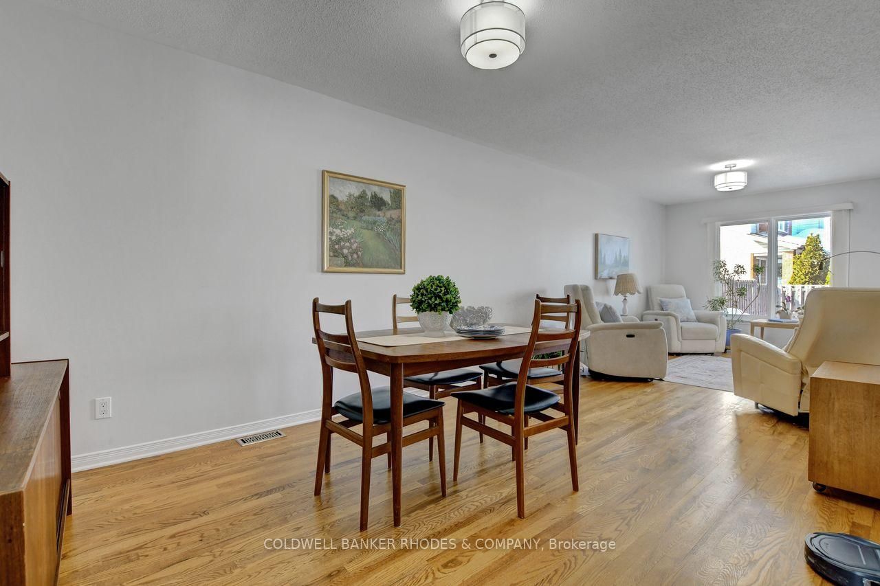 Townhouse for sale at 2 Calaveras Avenue, Ottawa, Ontario, K2J 4Z8 - Barrhaven - Longfields - MLS: X12832528