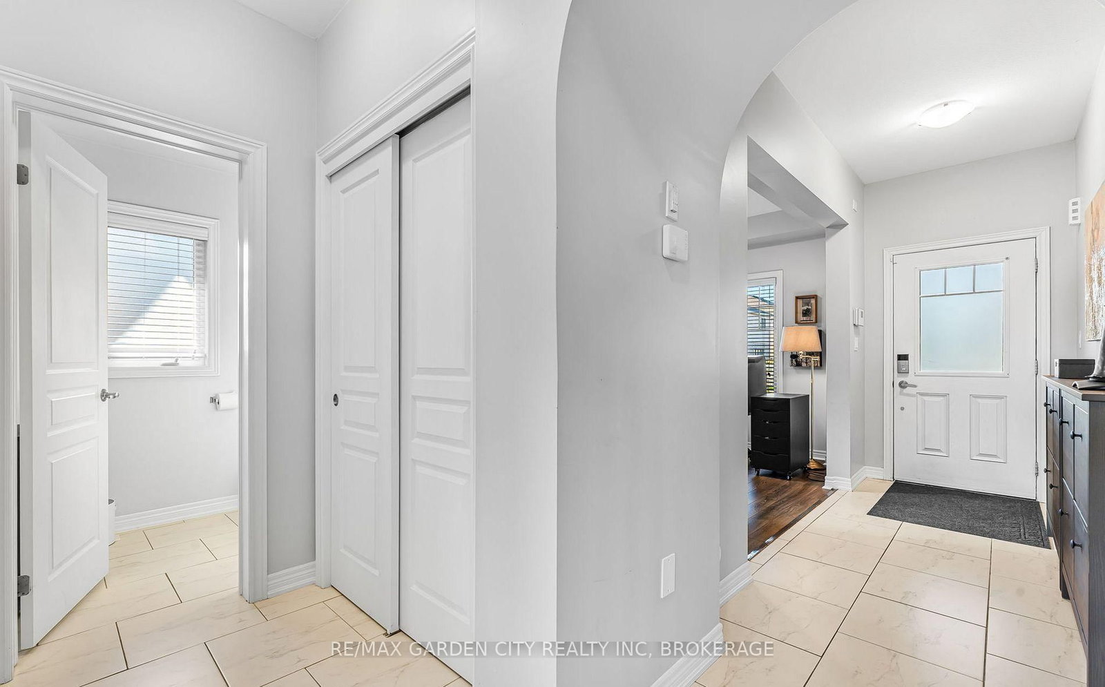 Detached House for sale at 4 Riley Avenue, Pelham, Ontario, L0S 1E6 - Fonthill - MLS: X12832542