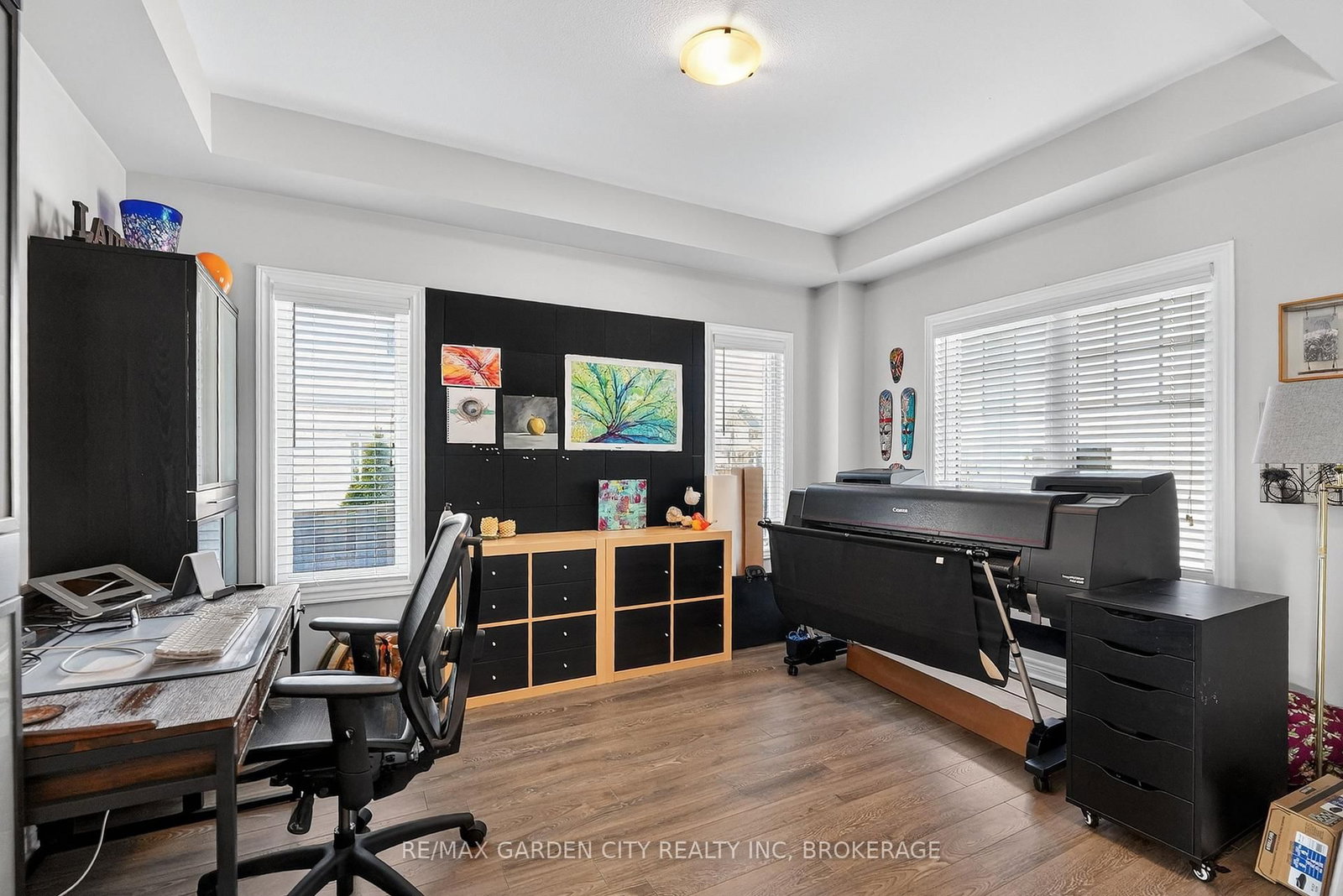 Detached House for sale at 4 Riley Avenue, Pelham, Ontario, L0S 1E6 - Fonthill - MLS: X12832542