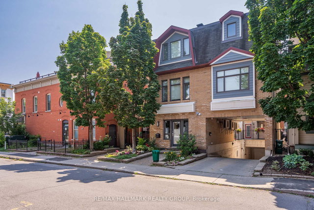 D - 124 Guigues Avenue