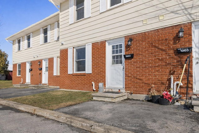 22 - 1963 Fairglen Mews