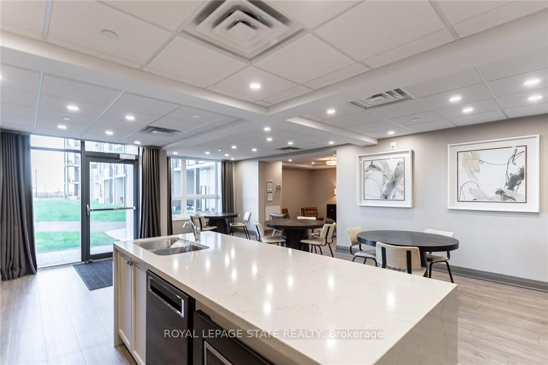 Condo for sale at 123-101 Shoreview Place, Hamilton, Ontario, L8E 0K2 - Stoney Creek - MLS: X12832706