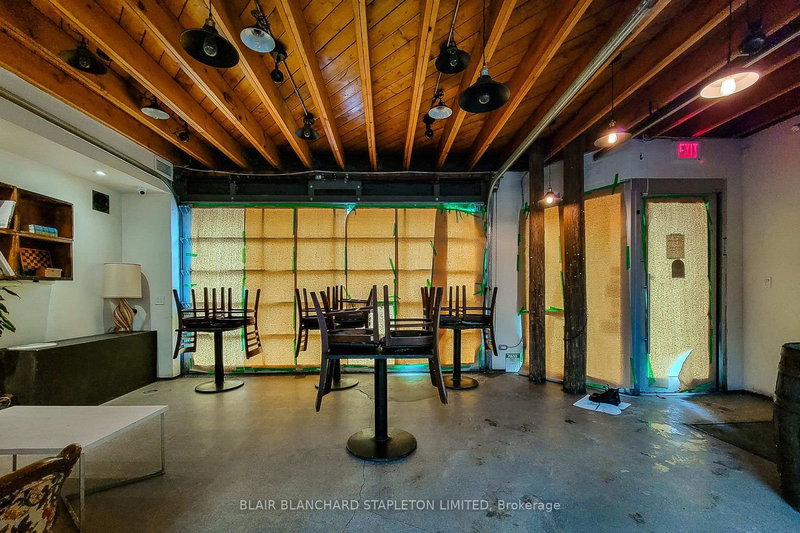 202 Locke St S, Hamilton, L8P 4B4 | Image 3