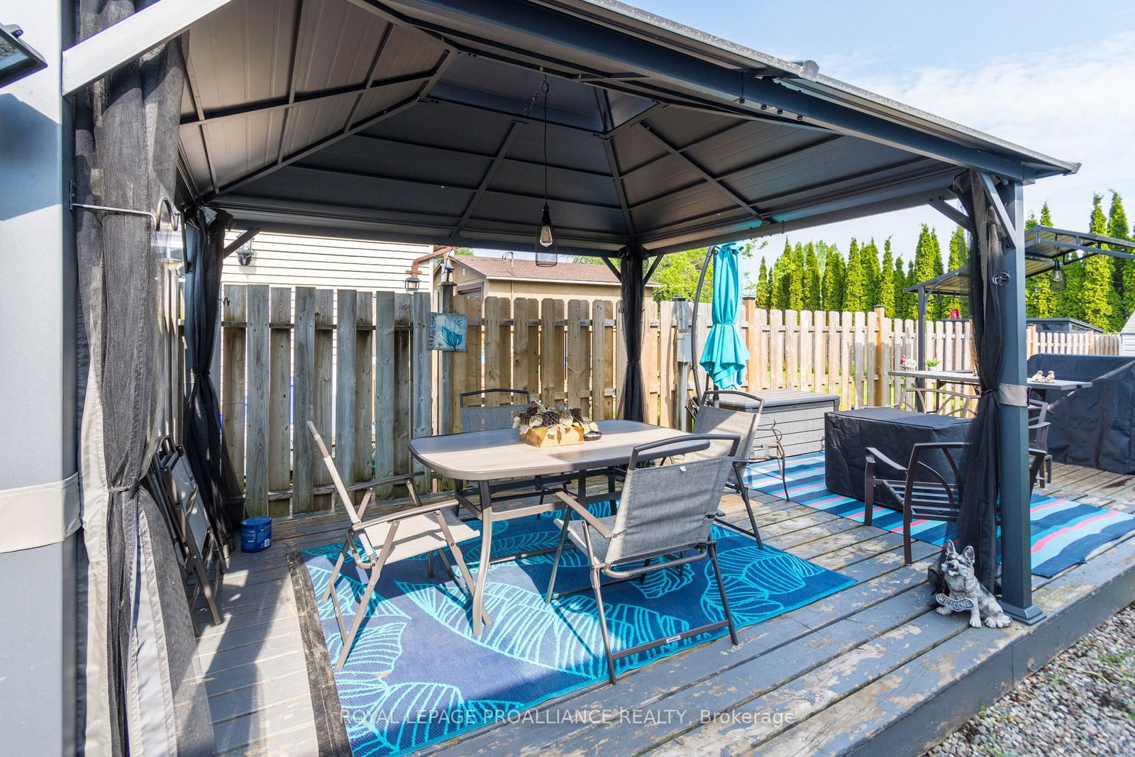 Detached House for sale at 8 Birch Street, Quinte West, Ontario, K8V 6J1 - Trenton Ward - MLS: X12833244