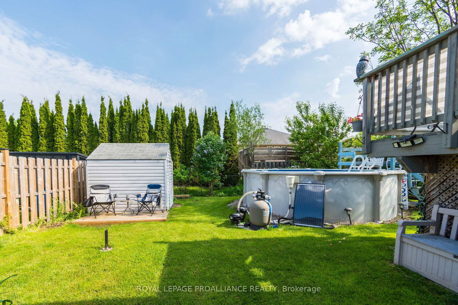 Detached House for sale at 8 Birch Street, Quinte West, Ontario, K8V 6J1 - Trenton Ward - MLS: X12833244