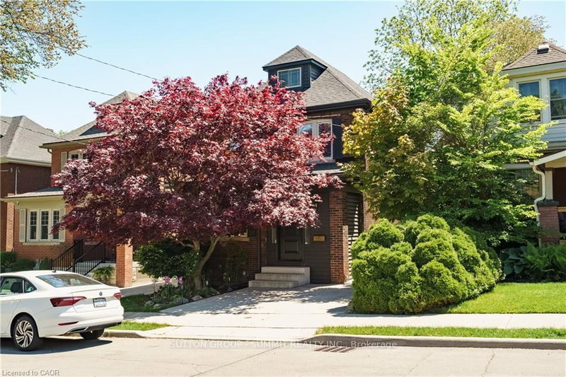 home for sale on 287 Graham Avenue S