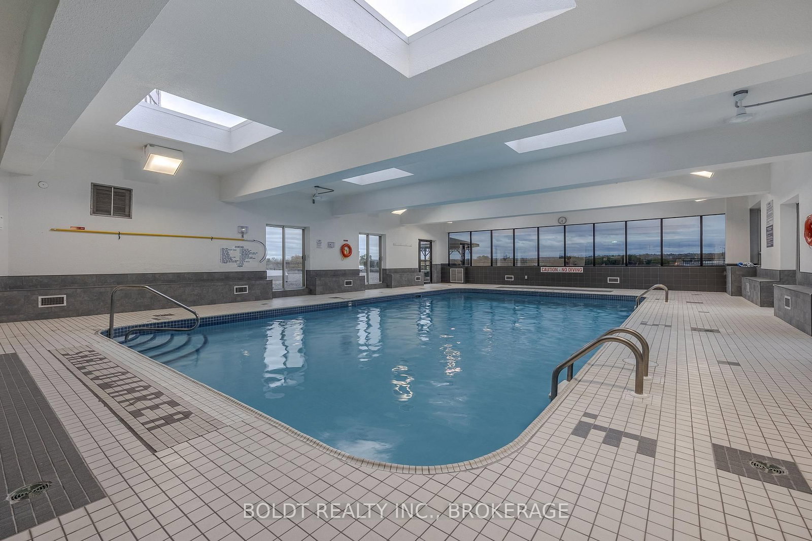 7 Gale Crescent, Unit 604 - Photo 25