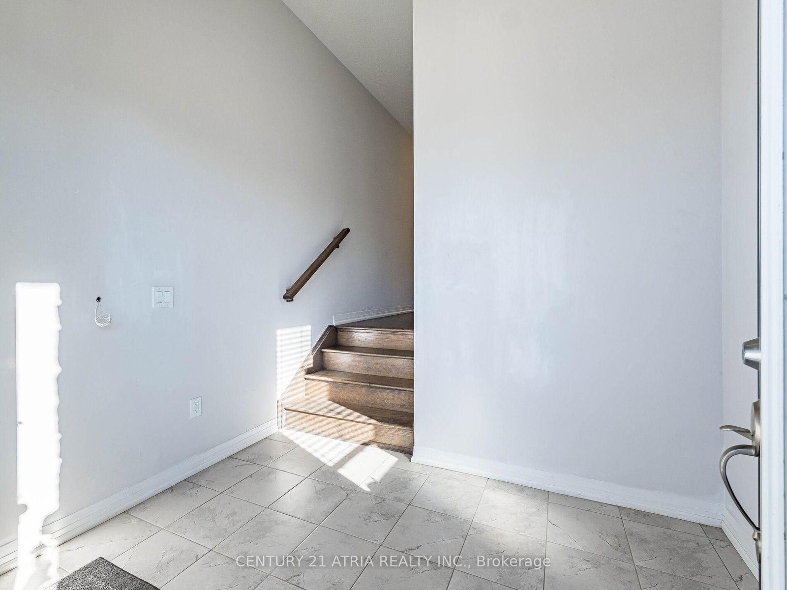 60 Yale Drive - Photo 3