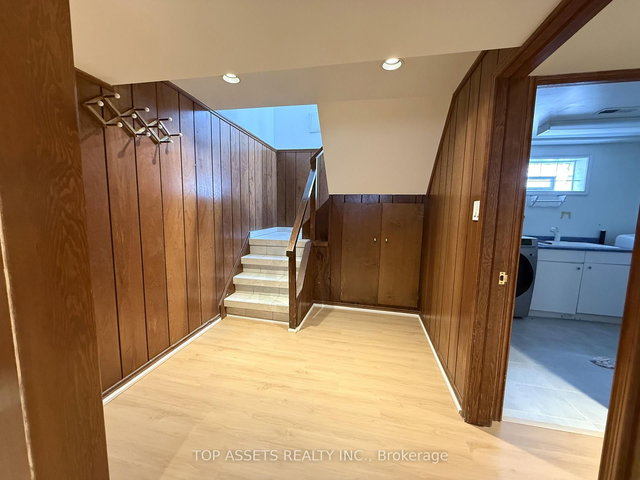 lower - 21 Welbourn Drive