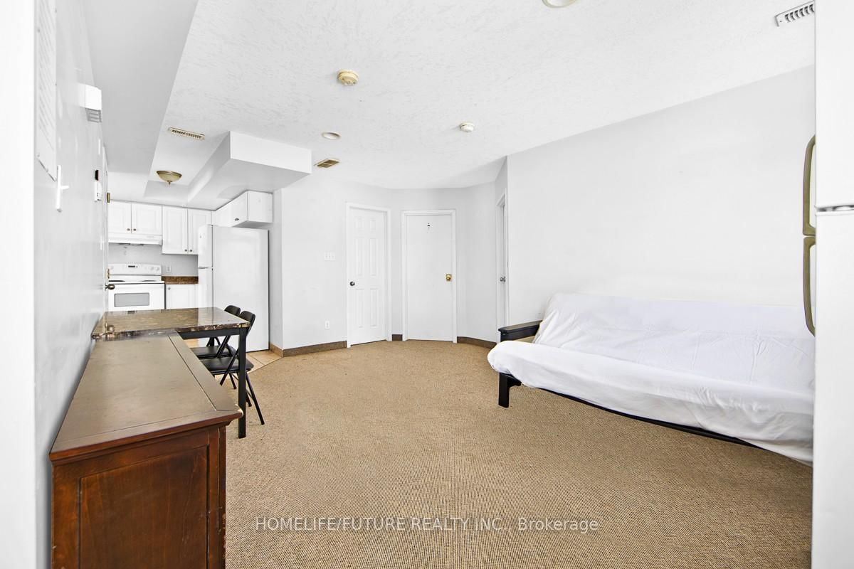 327 Spruce Street, Unit 4 Units W/20 Rms - Photo 9