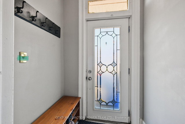 10 Lower Charlotte Street