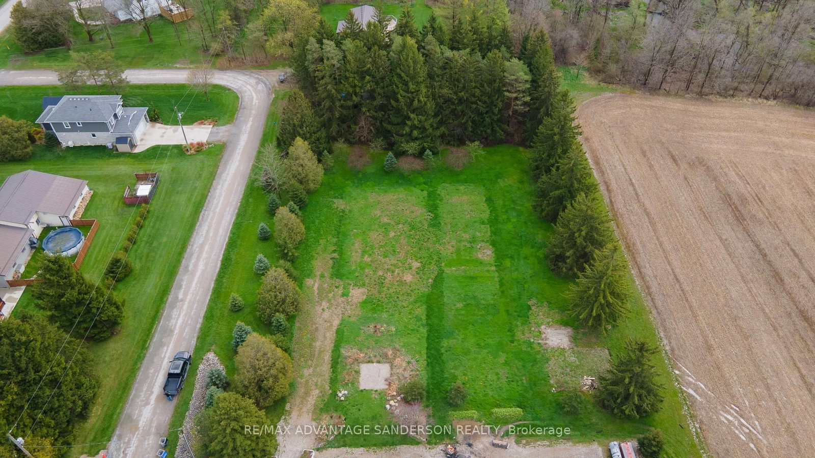 21 West Street • Middlesex Centre, ON photo 5