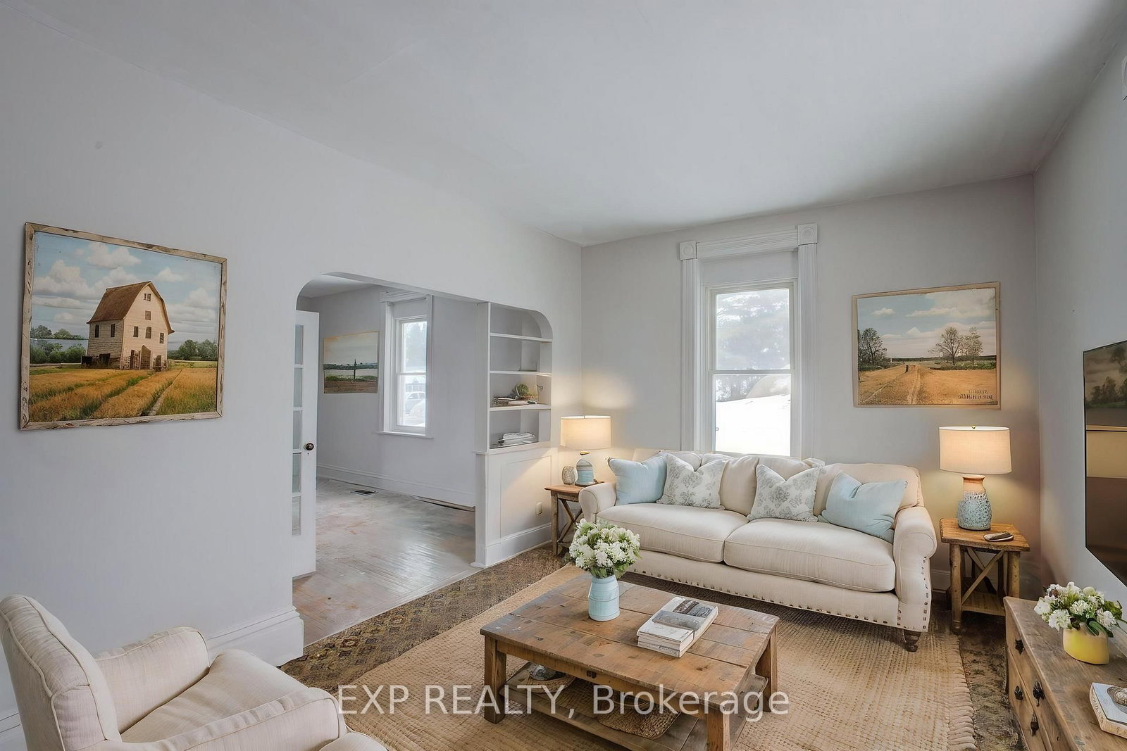 Listing Image 4