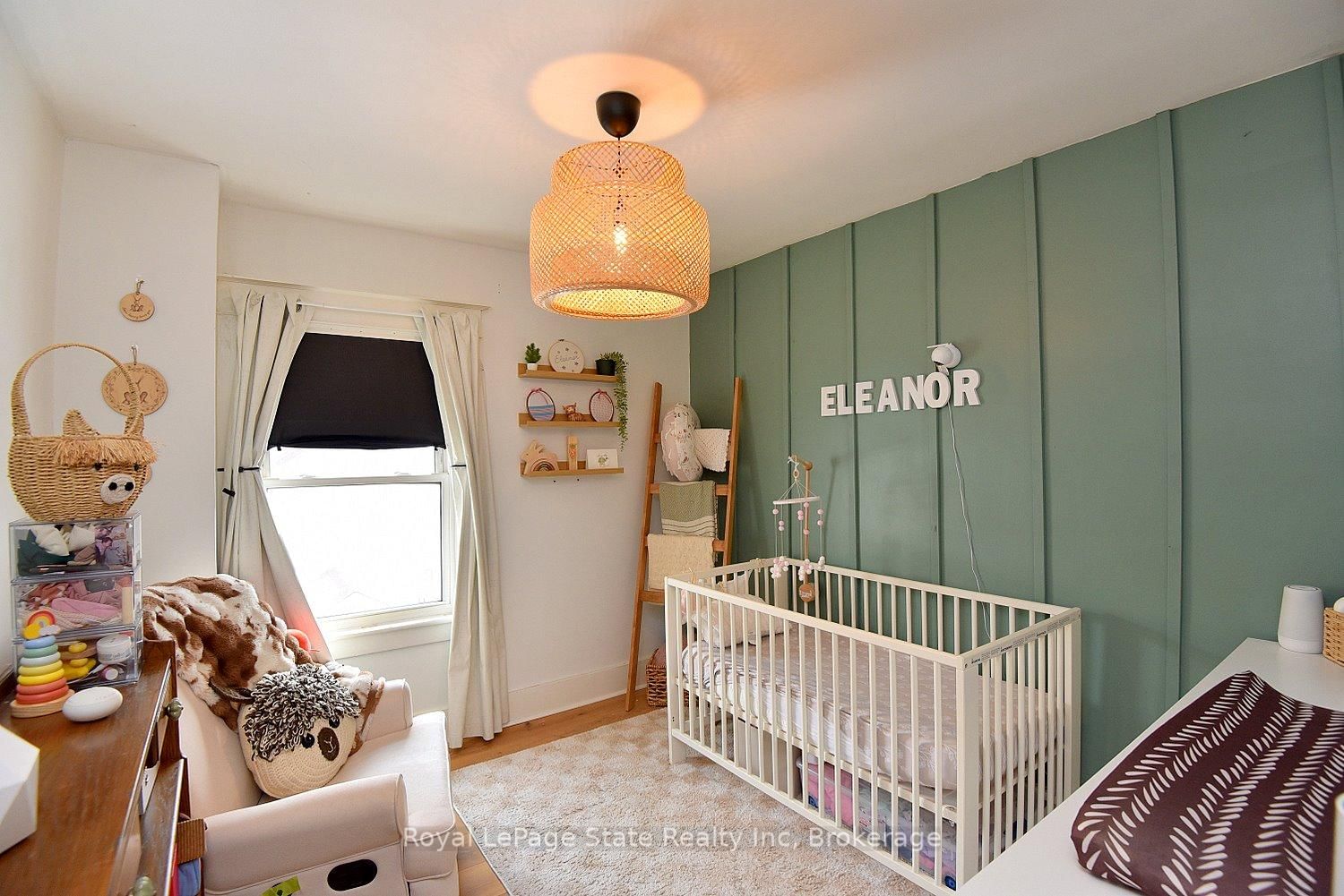 Detached House for sale at 24 Fitzgerald Street, St. Catharines, Ontario, L2R 4B3 - Downtown - MLS: X12834752