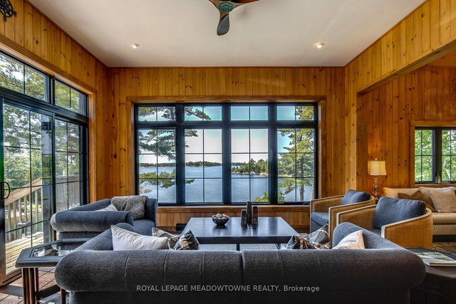 1 GB466 Island AKA Tower Island