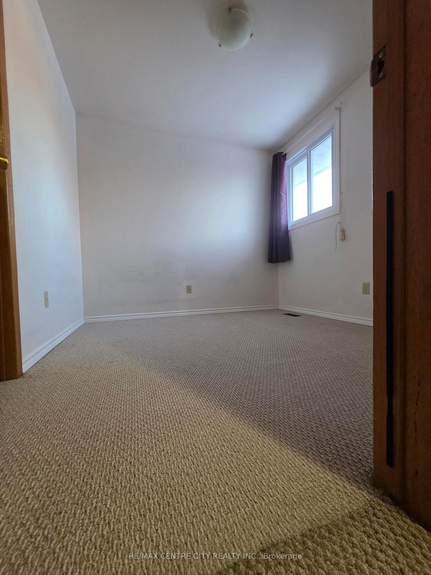 Detached House for sale at 405 Rippleton Road, London North, Ontario, N6G 1M3 - North K - MLS: X12834976