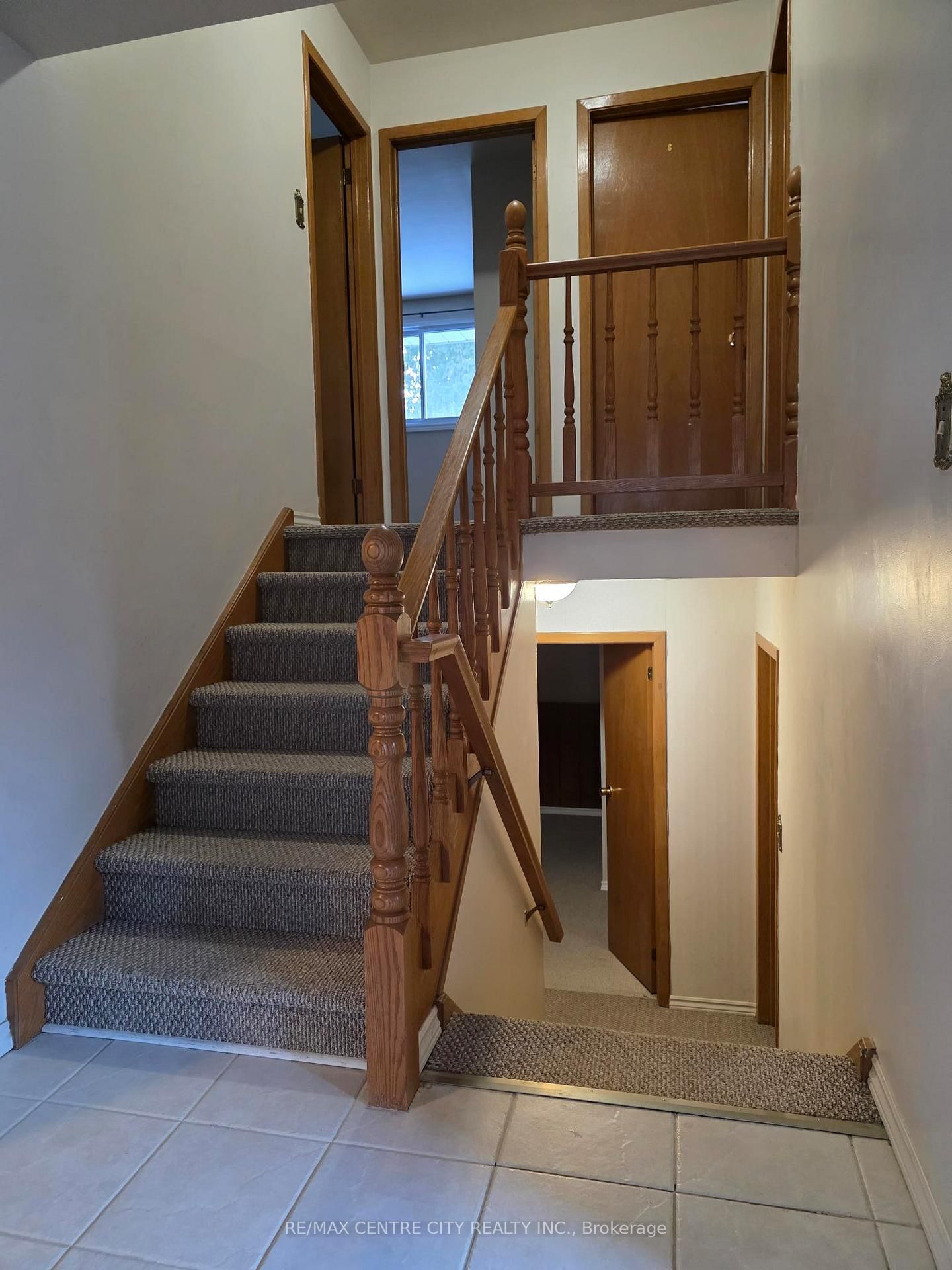 Detached House for sale at 405 Rippleton Road, London North, Ontario, N6G 1M3 - North K - MLS: X12834976