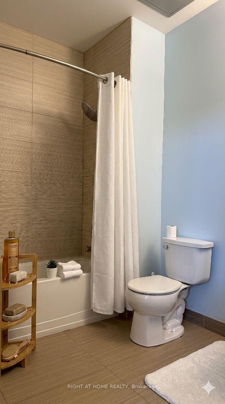 Condo for sale at 102-50 Murray Street, Hamilton, Ontario, L8L 1B3 - Central - MLS: X12835022