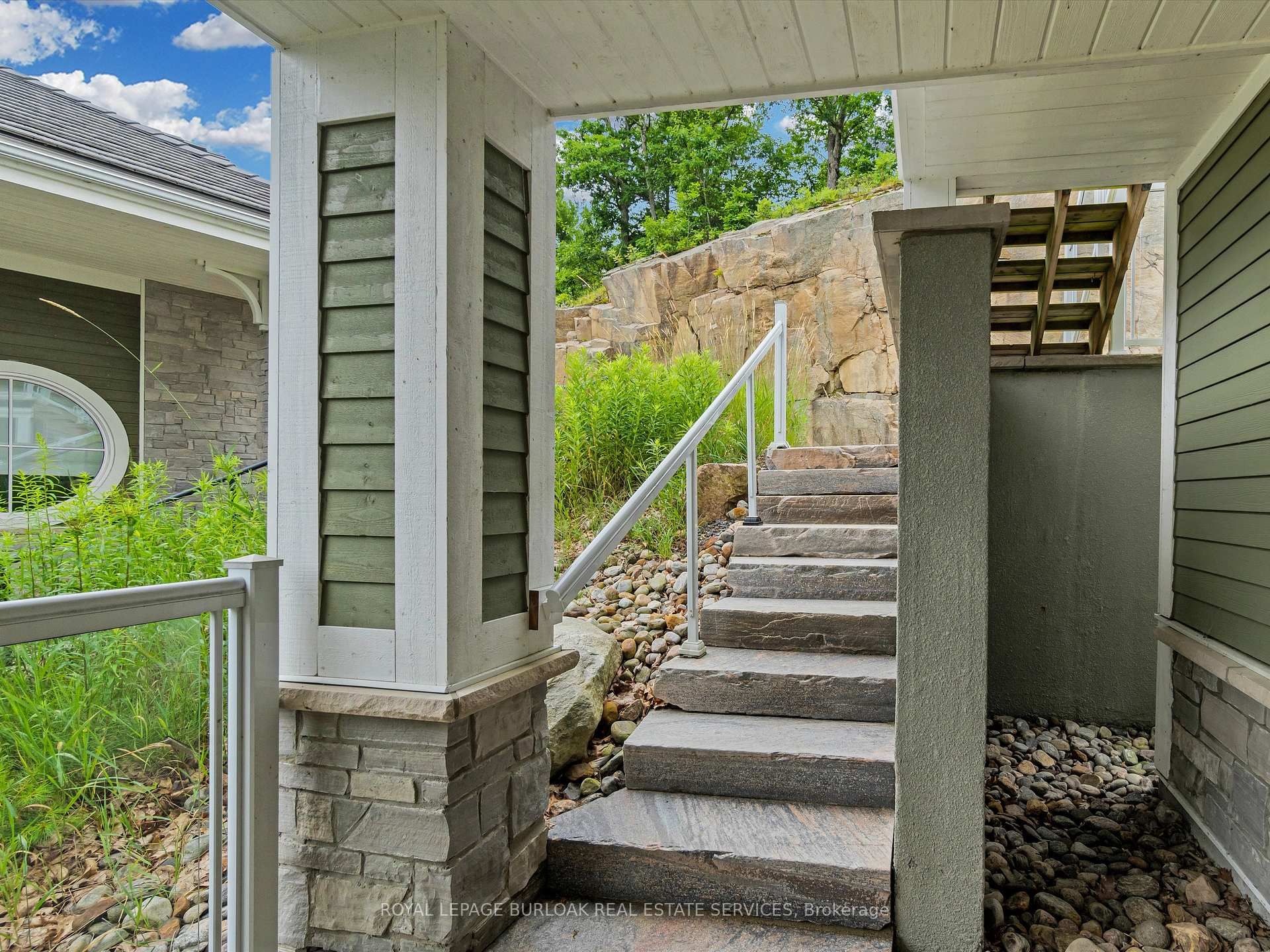 1869 Muskoka 118 Road W, Unit BTV-W 101