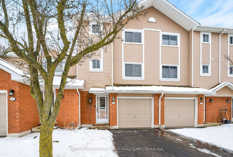 47 - 386 Highland Rd W, Hamilton, L8J 3P9 | Image 2