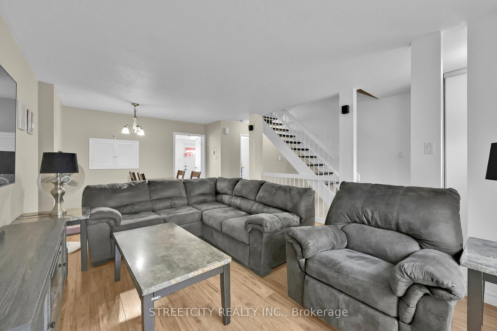 Townhouse for sale at 8-253 Taylor Street, London East, Ontario, N5Y 2J6 - East C - MLS: X12836000