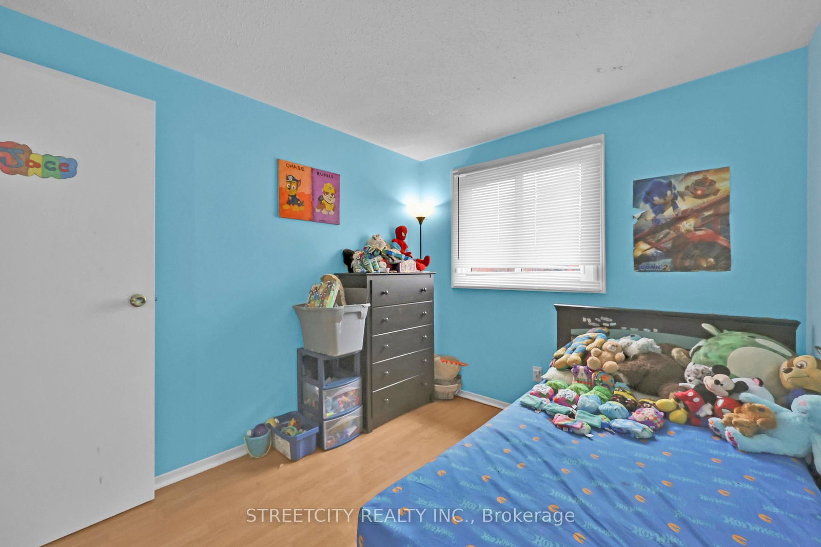 Townhouse for sale at 8-253 Taylor Street, London East, Ontario, N5Y 2J6 - East C - MLS: X12836000